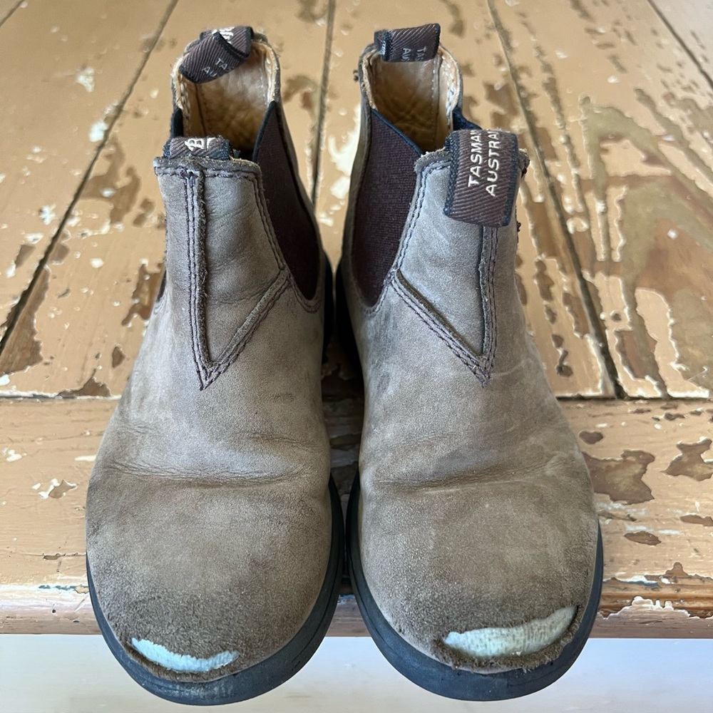 Kid’s Blundstone Chelsea Boot #565 - Picture 4 of 8